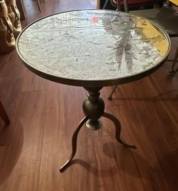 Metal and mirror table