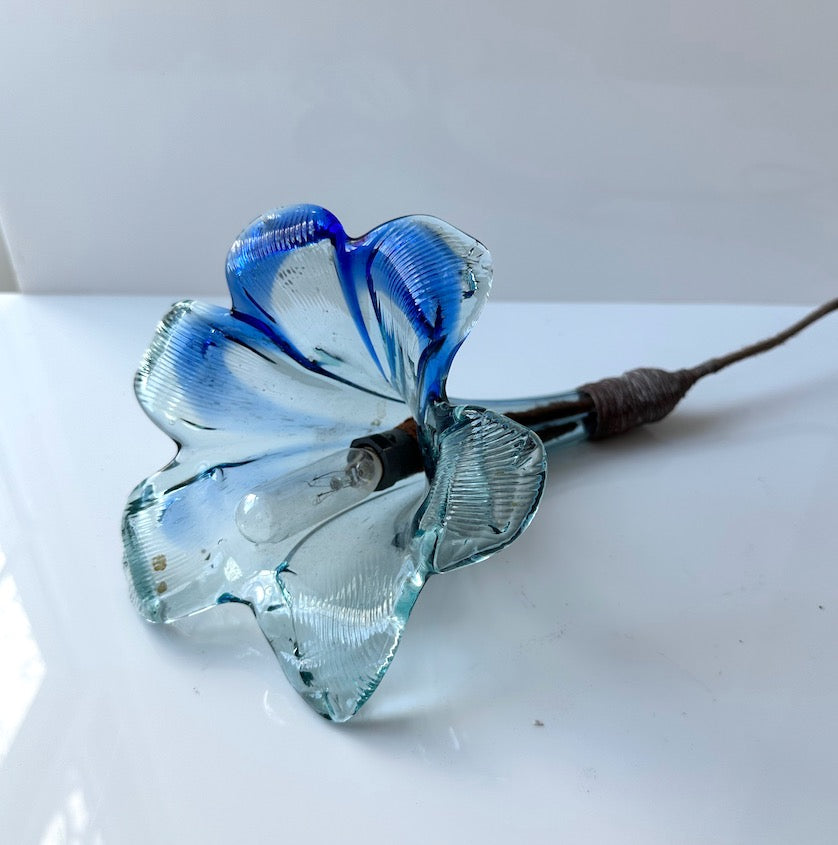 SPECIAL EDITIONS :: RECYCLED GLASS FLOWER LAMPS.