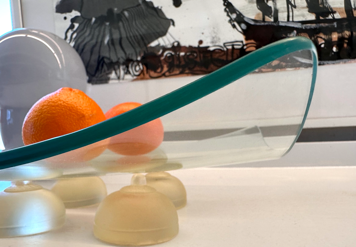 SPECIAL EDITIONS :: ROMULUS GLASS AND RESIN BOWL.