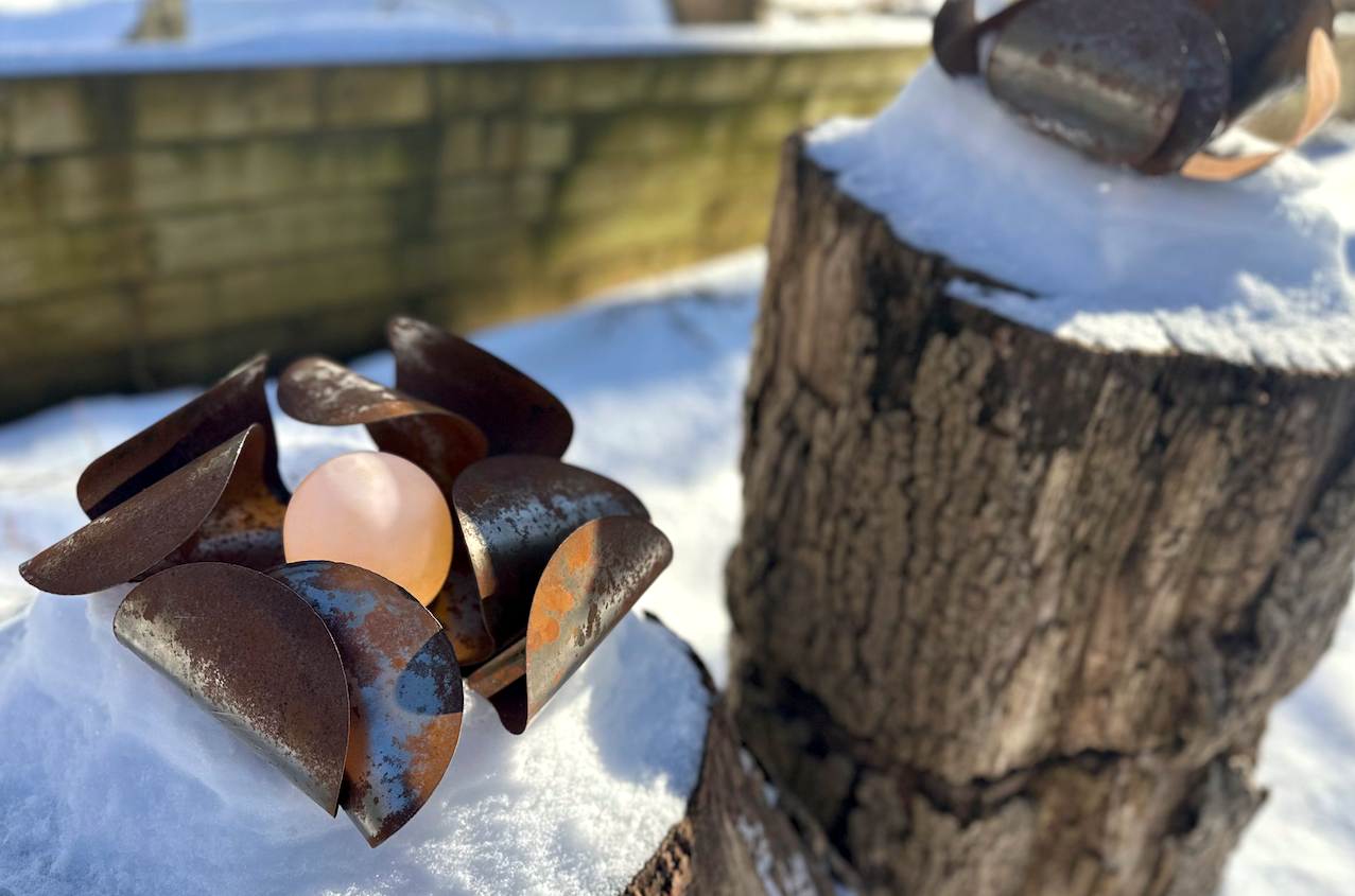 SPECIAL EDITIONS :: SYCAMORE WIRELESS OUTDOOR METAL LIGHT FIXTURE.